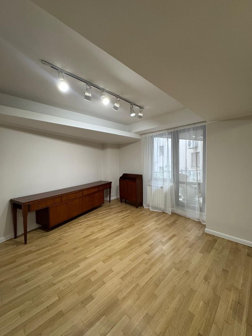 De inchiriat apartament 3 camere | Herastrau | Nordului