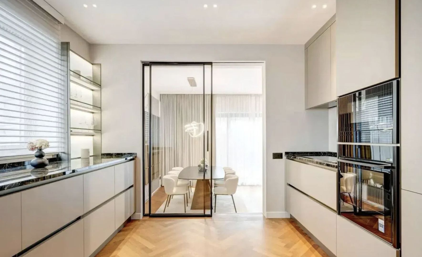 Luxury 4-room Villa - Tunari