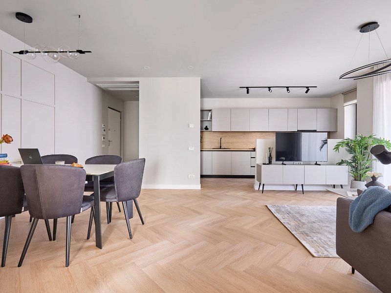 APARTAMENT DE INCHIRIAT CU 3 CAMERE - // Pet friendly - 4/10