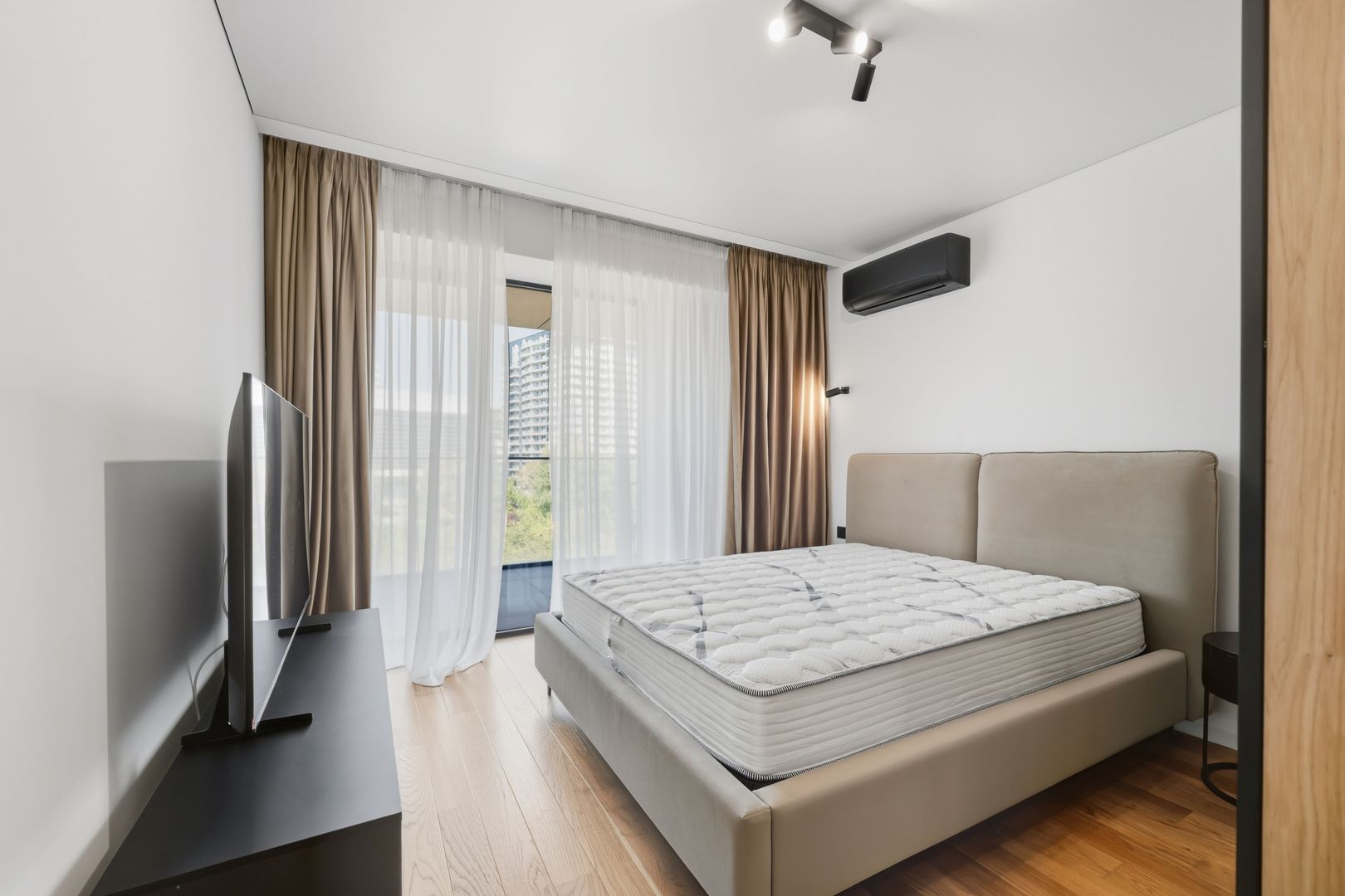 2-room apartment for rent | Yacht KID