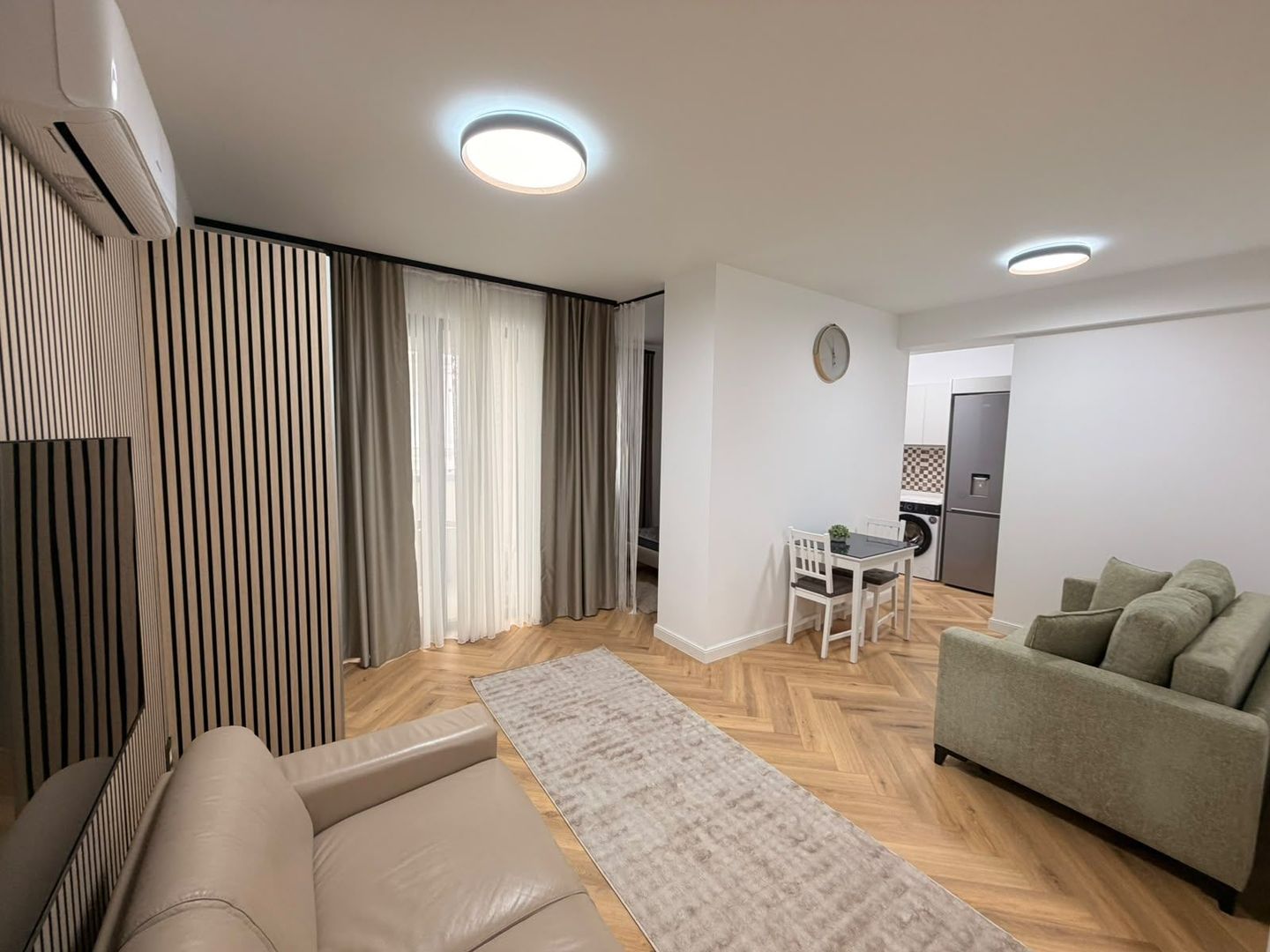 STUDIO DUBLU DE INCHIRIAT | PIPERA | PARCARE INCLUSA