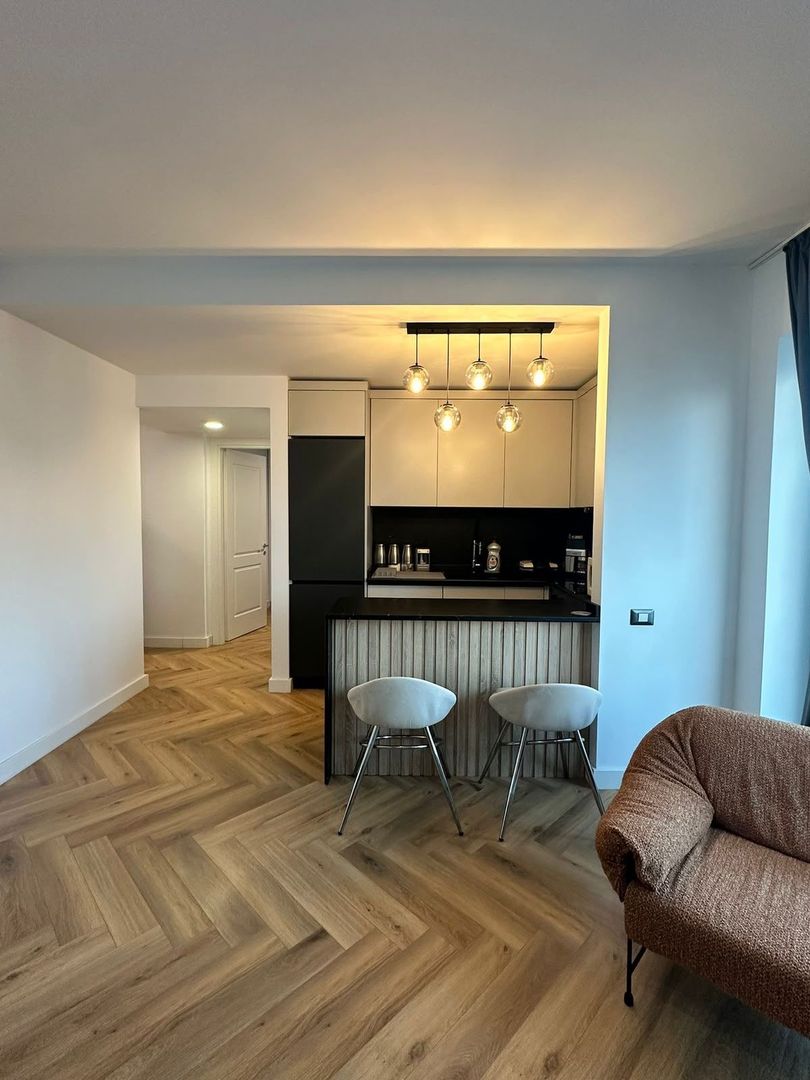 2 CAMERE | PIPERA | LUX