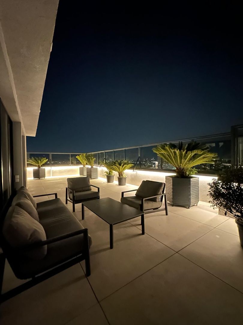 PENTHOUSE DRISTOR 3 CAMERE | BLOC NOU | TERASA 100 MP - 2/13