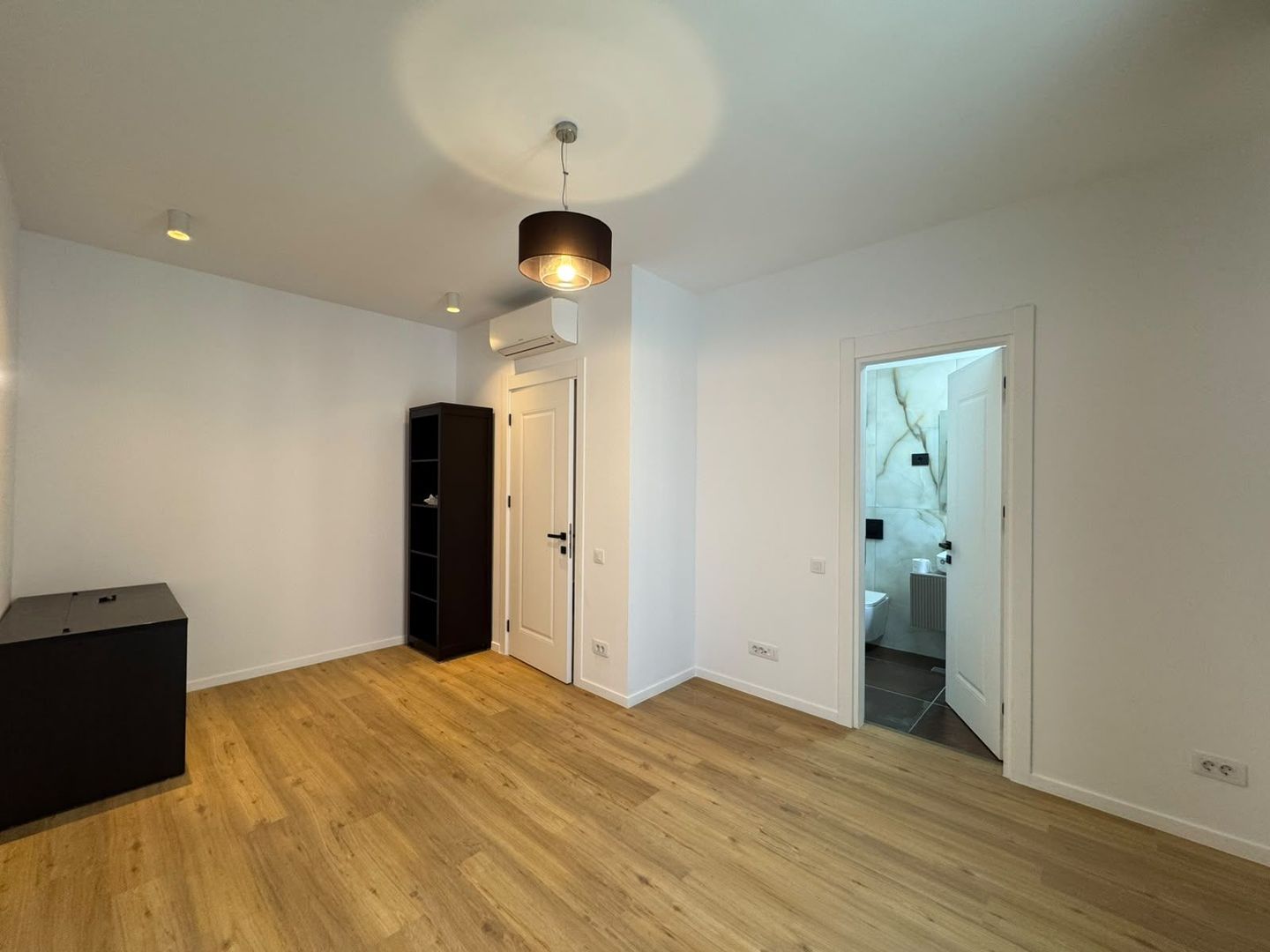 VILA 4 CAMERE | PIPERA | 2 LOCURI DE PARCARE