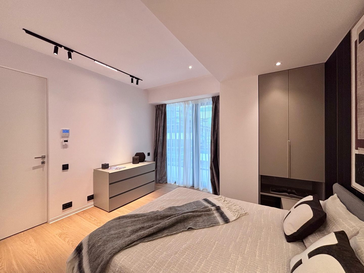 Apartament cu 3 camere de închiriat | Mall Promenada | NOU - 8