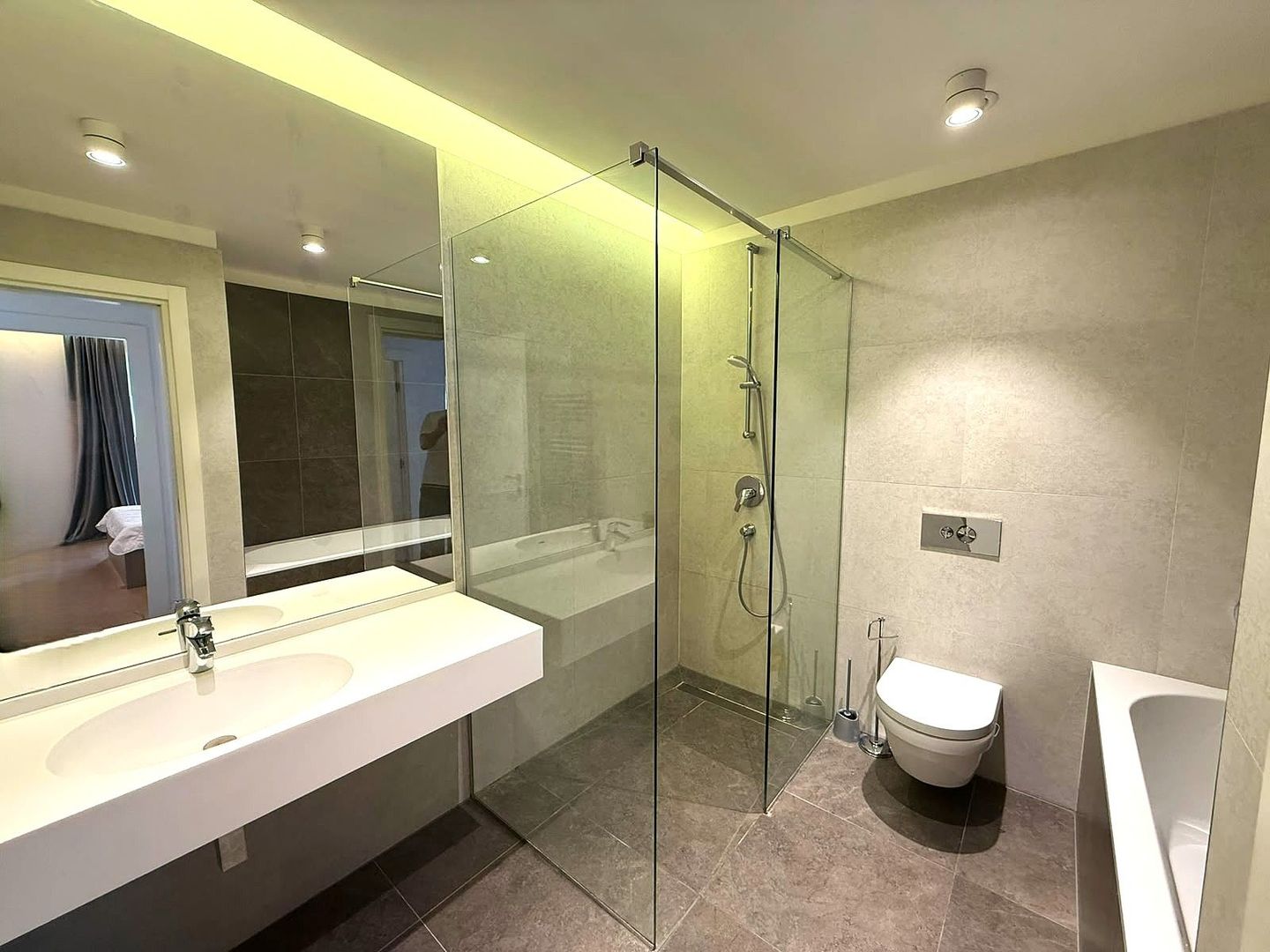 Apartament 2 camere-ONE HERASTRAU PLAZA-