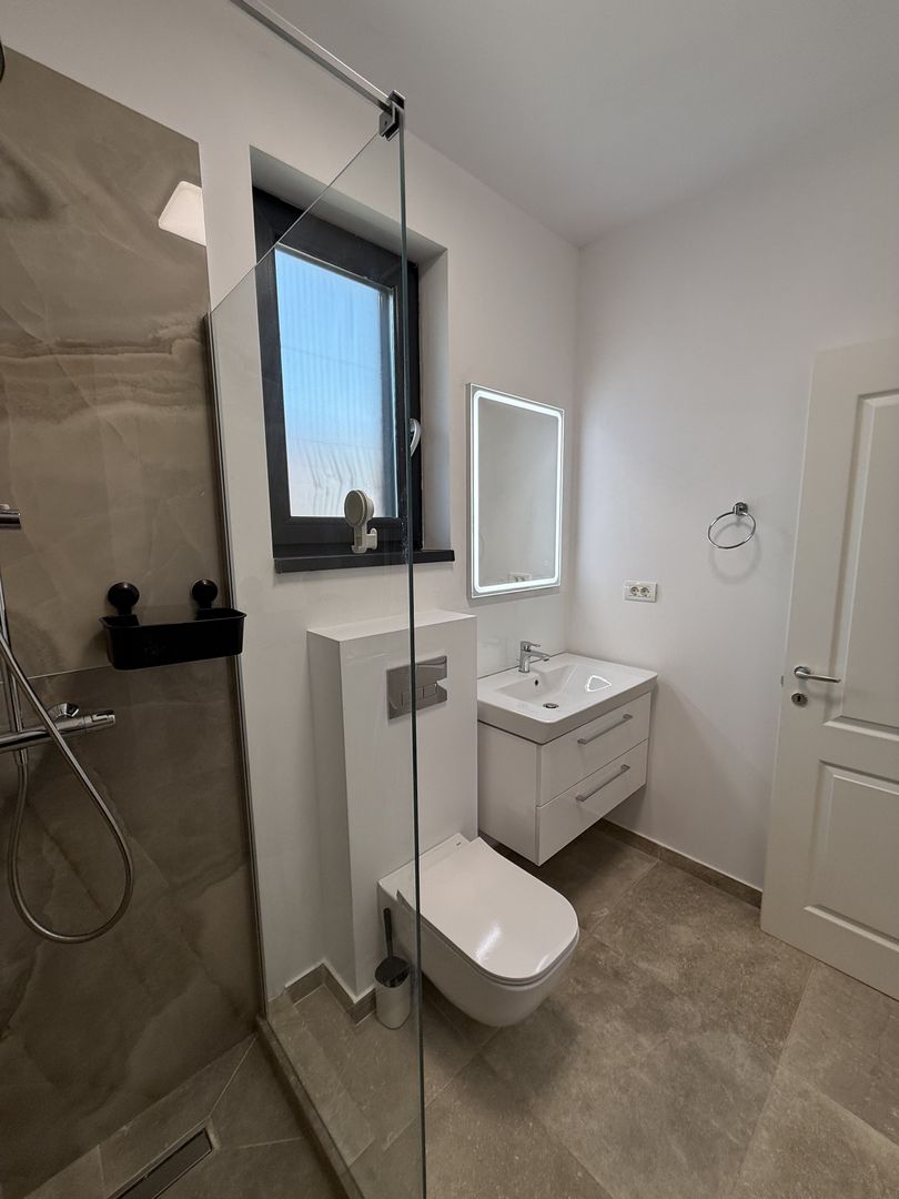 VILA 4 CAMERE de inchiriat | OTOPENI | CARTIER PRIVAT - 13