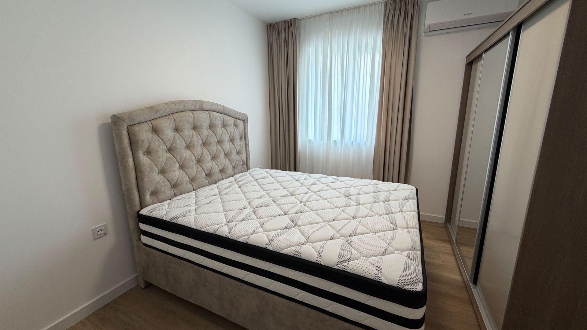 Apartament 3 camere de inchiriat- 80 mp- Pipera