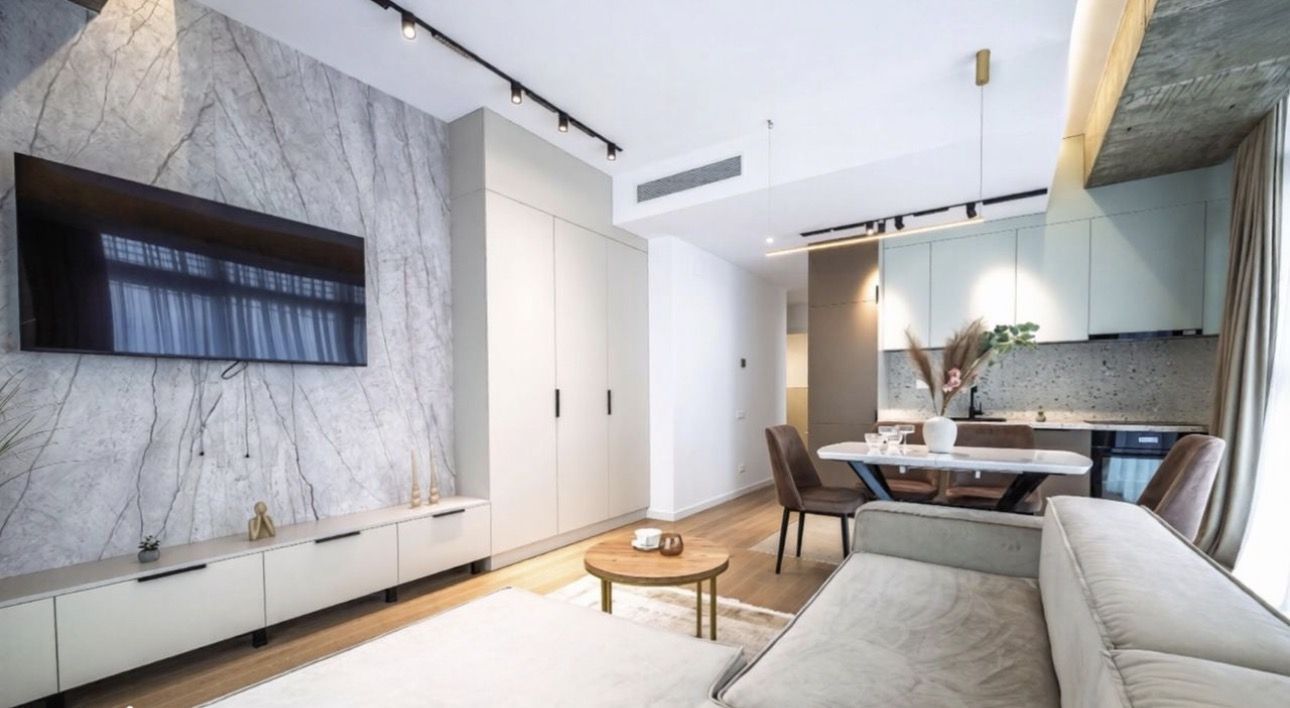 3-Room Apartment for Rent // Up-site // Parking Included // Spa - 3