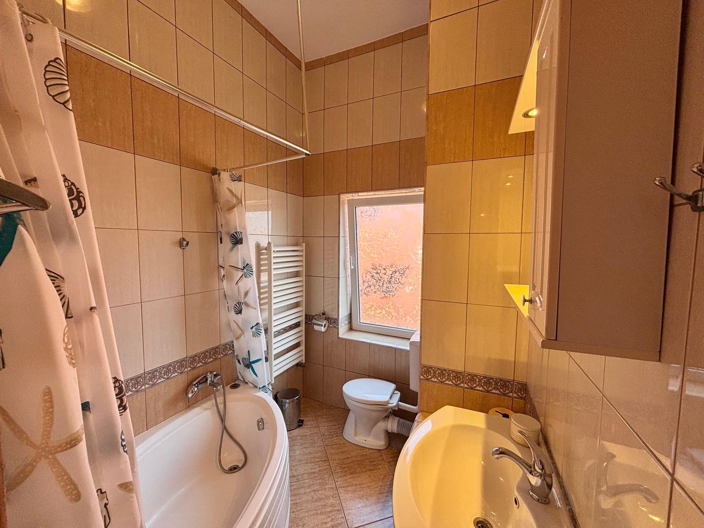 Apartament cu 3 camere de închiriat | Primaverii - 11