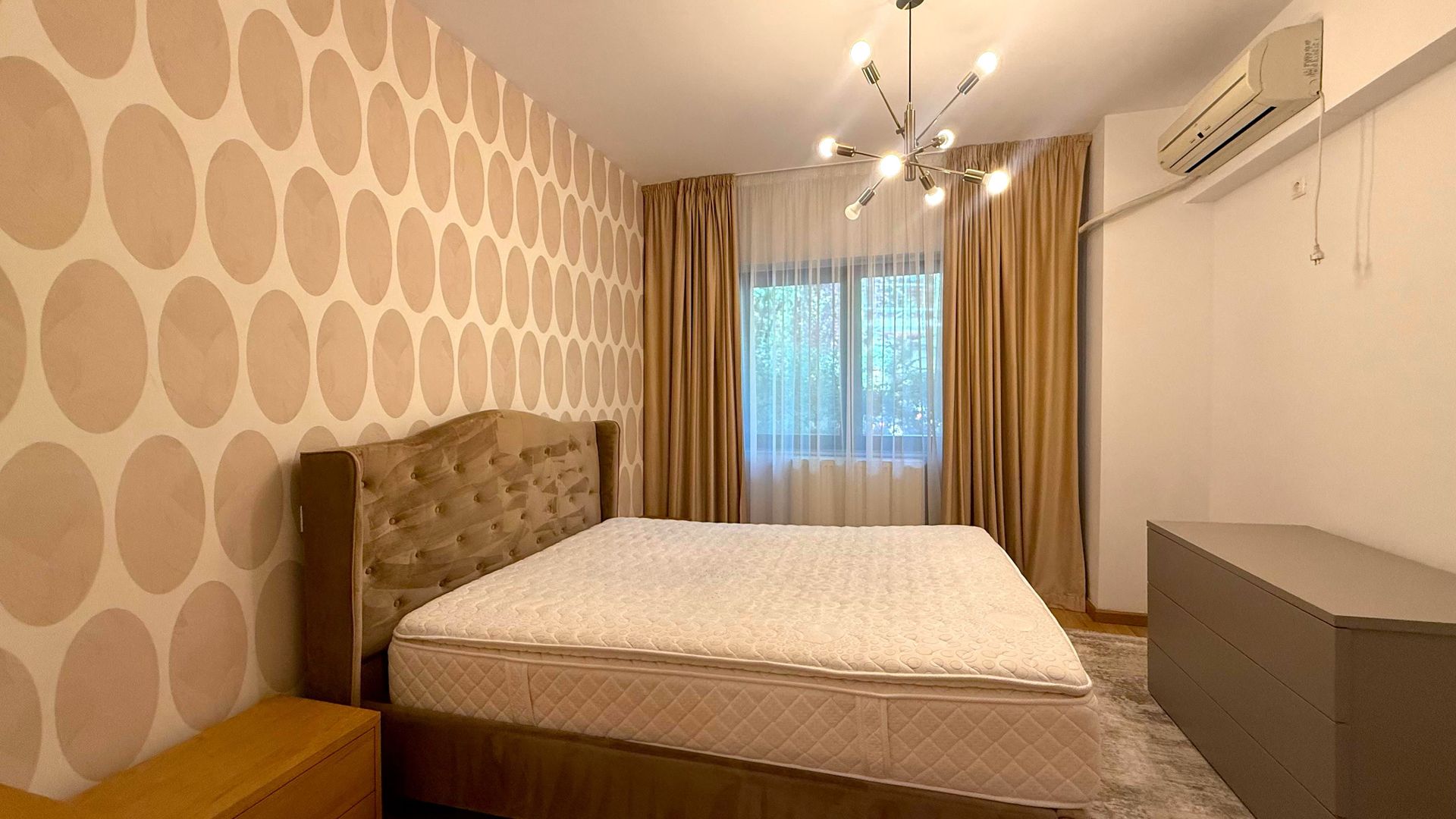 Apartament de 4 camere -HERASTRAU- complex cu piscina - 4/7