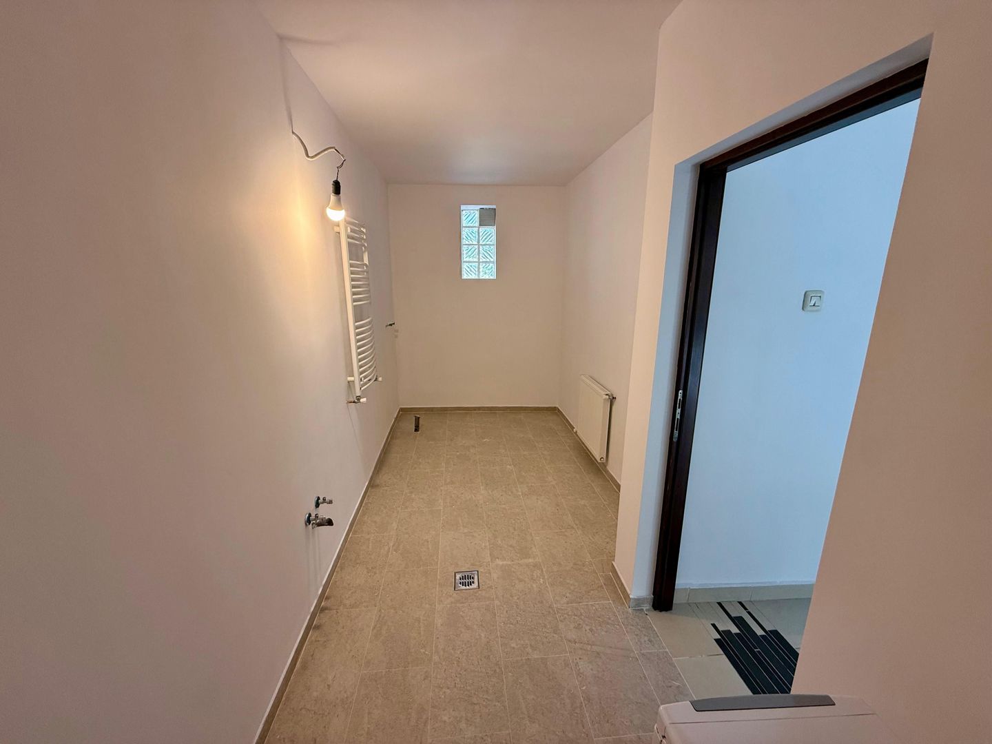 VILA | CASA DE INCHIRIAT | DOMENII | 9 CAMERE - 6