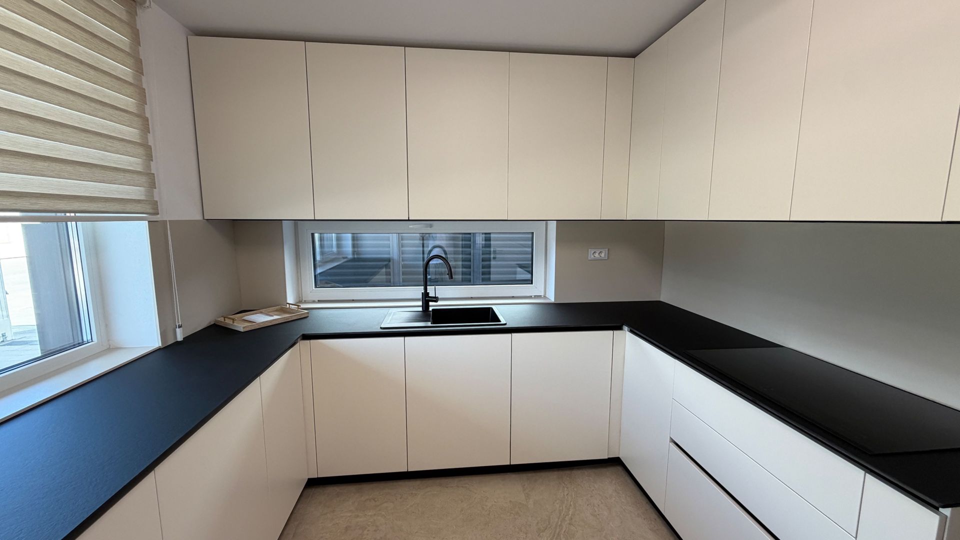 VILA MTM DE INCHIRIAT - PIPERA 3000 EURO - imagine 3