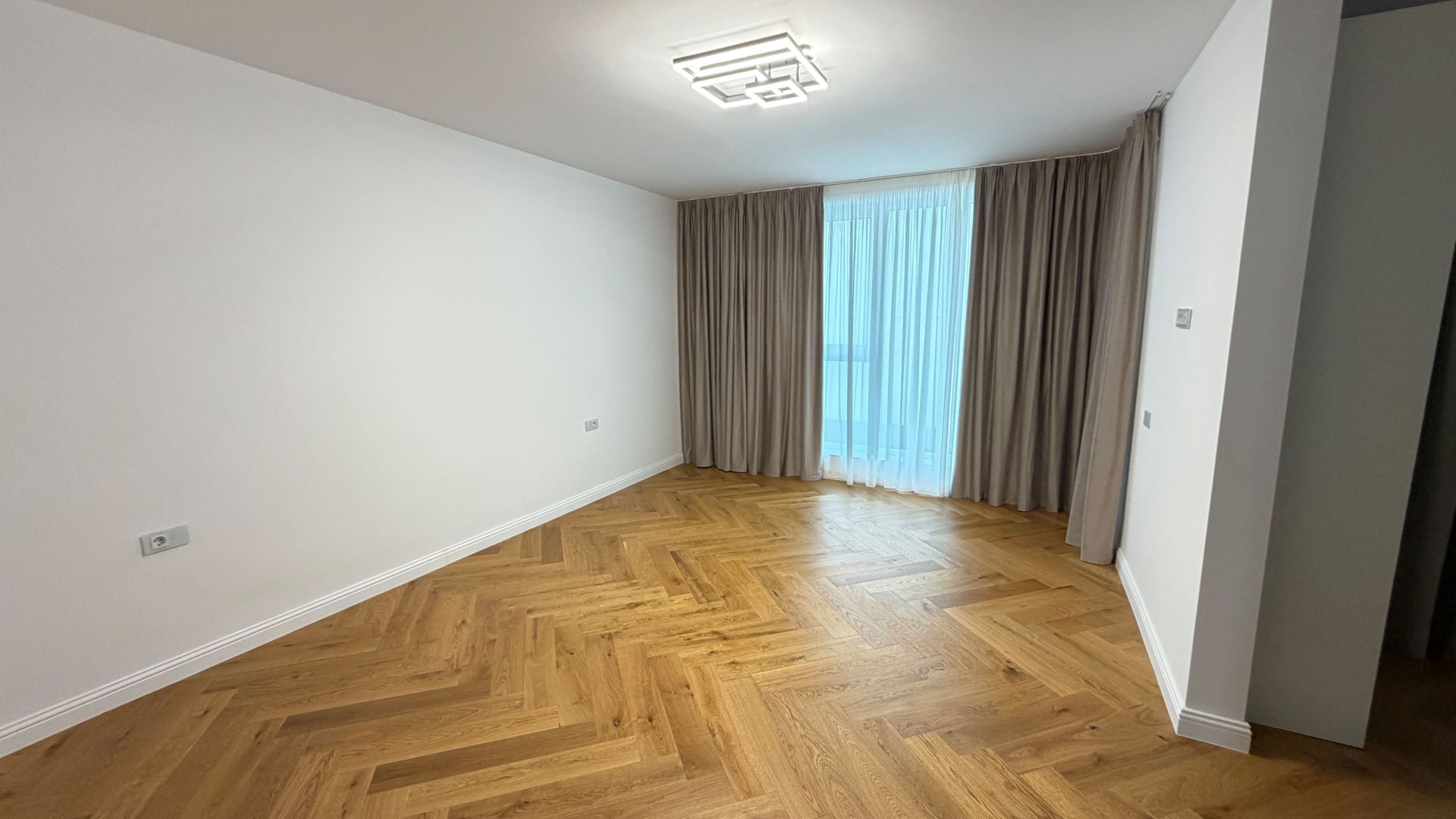 VILA MTM DE INCHIRIAT - PIPERA 3000 EURO - 8