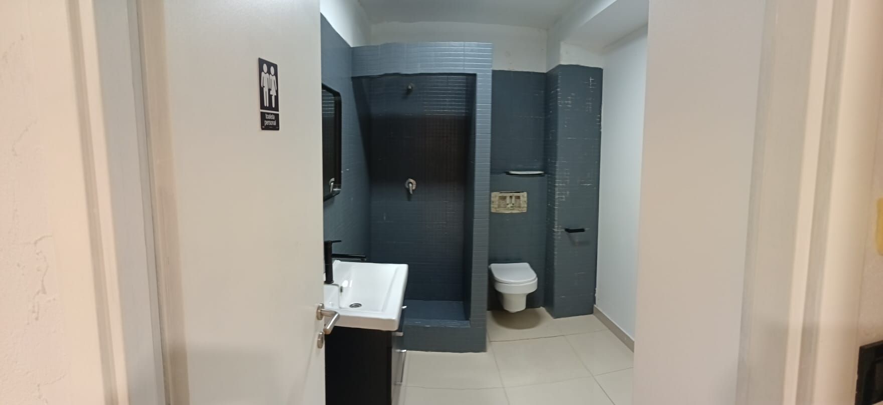 Spațiu Comercial de Închiriat 176 mp | Piața Victoriei - 11