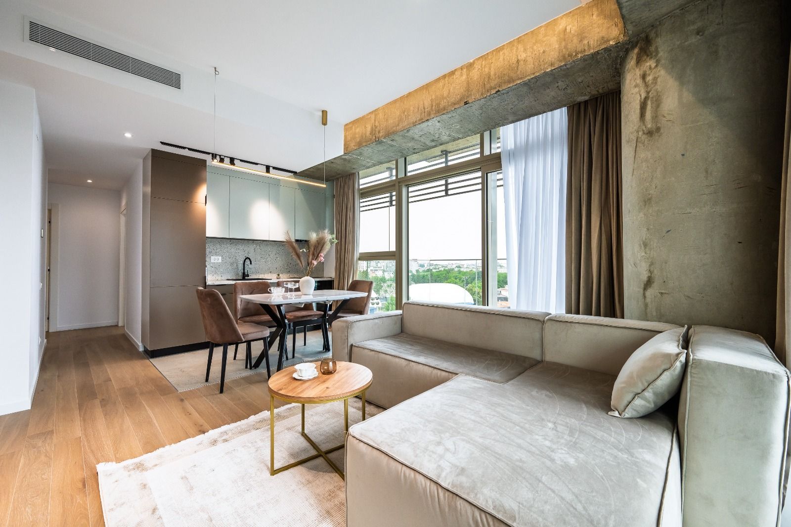 3-Room Apartment for Rent // Up-site // Parking Included // Spa - 1/4