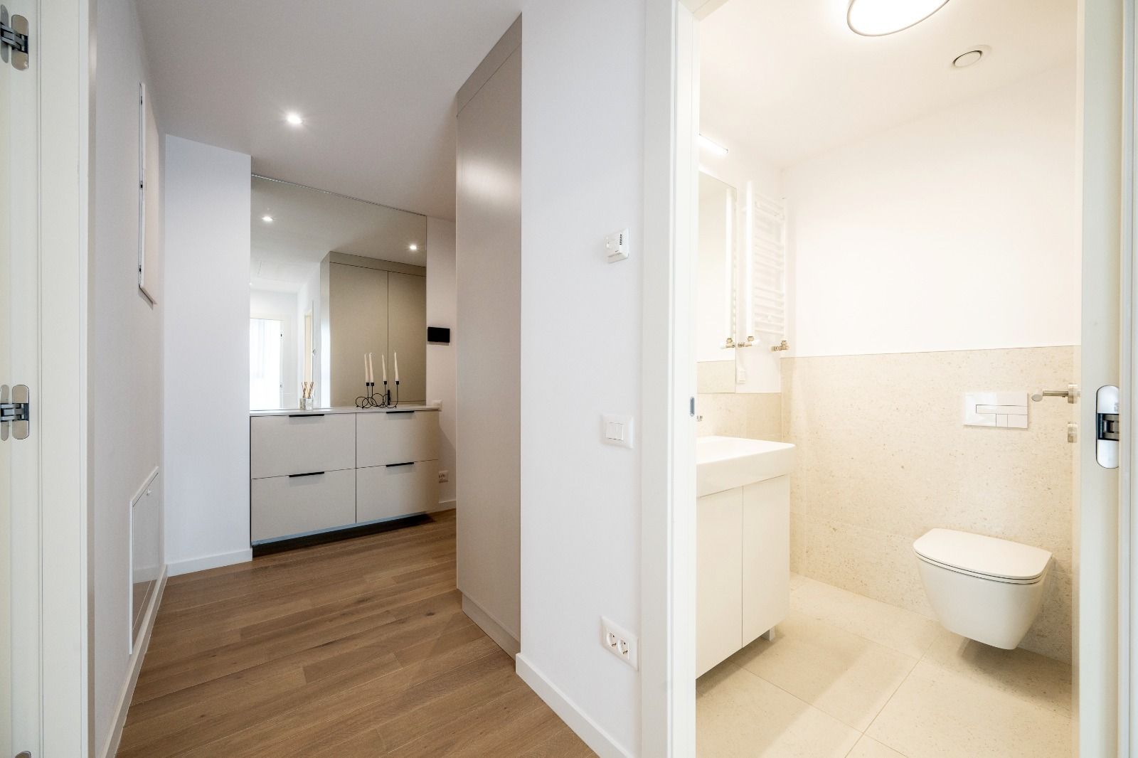 3-Room Apartment for Rent // Up-site // Parking Included // Spa - 7