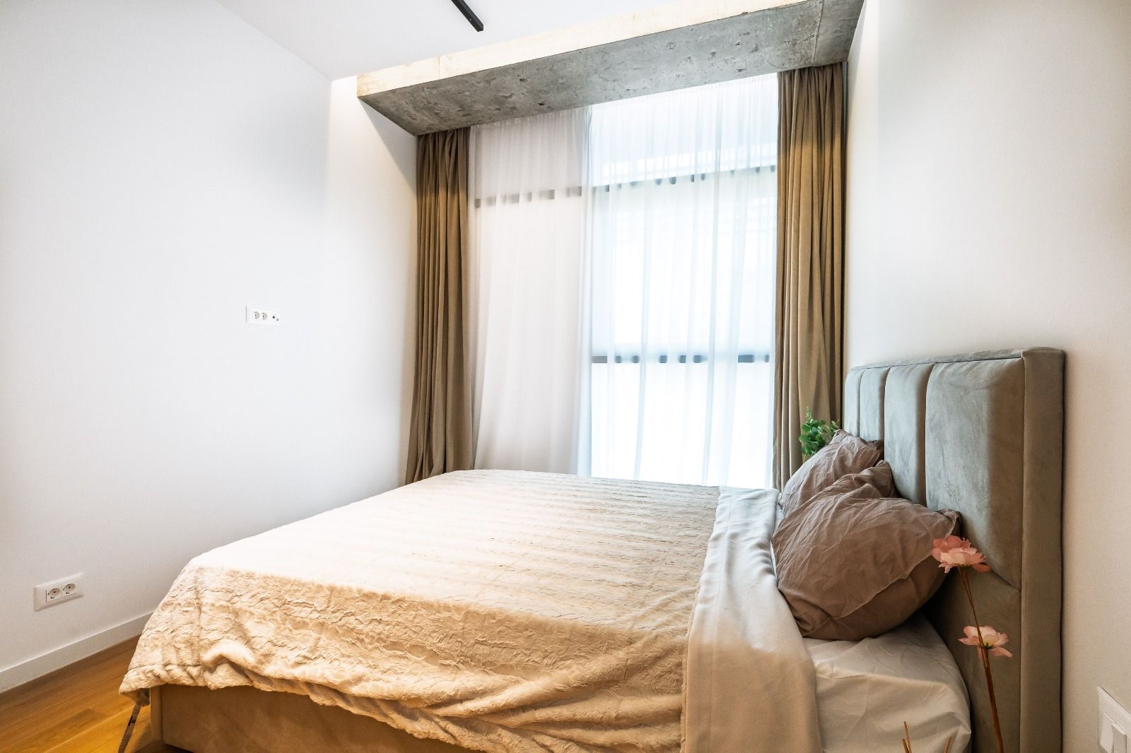 3-Room Apartment for Rent // Up-site // Parking Included // Spa - 15