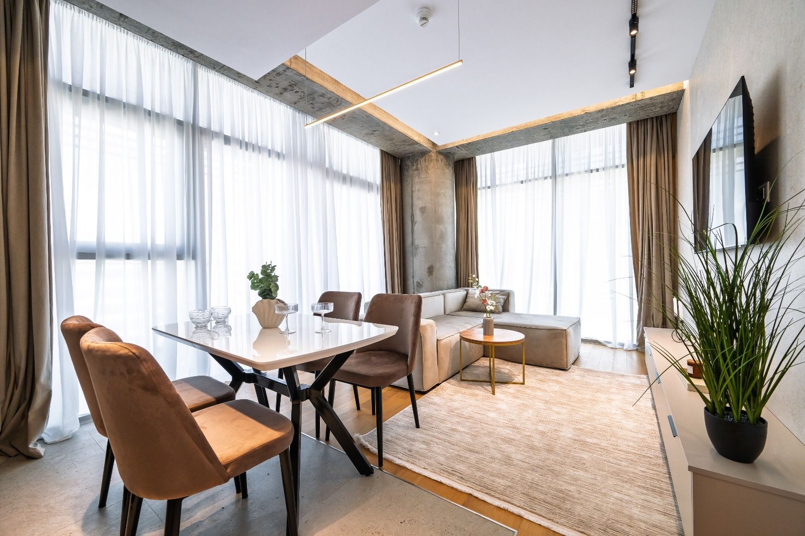 3-Room Apartment for Rent // Up-site // Parking Included // Spa - imagine 3