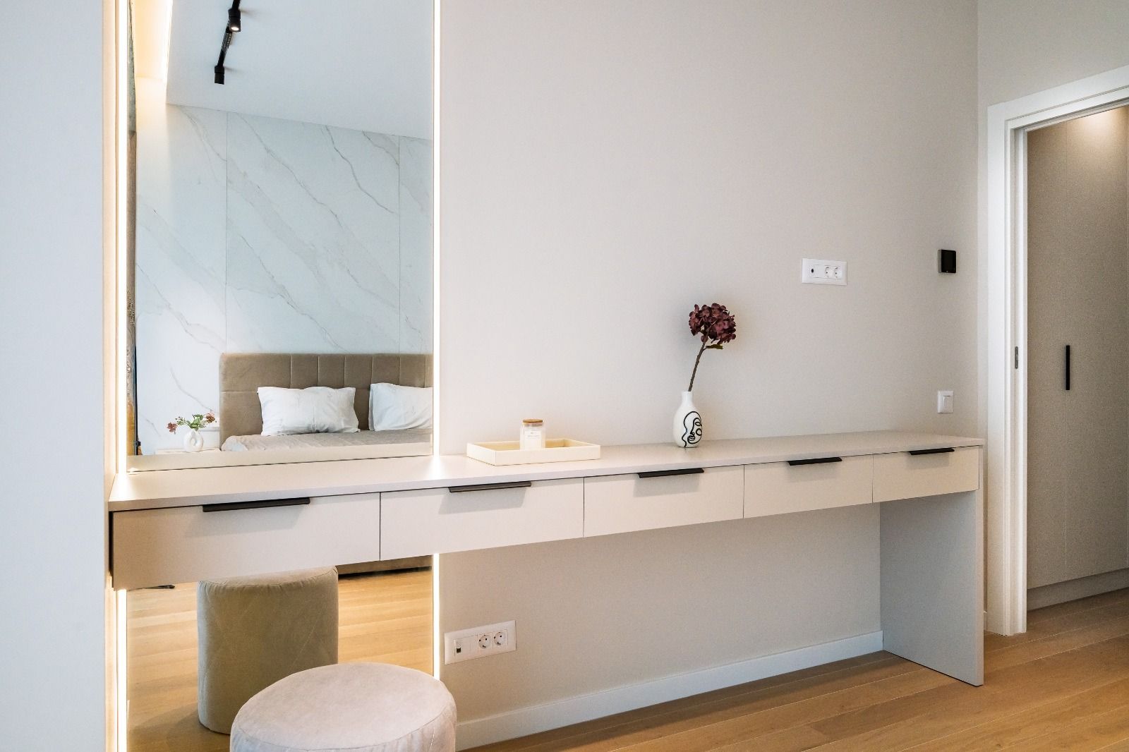 4-Room Apartment for Rent // Up-site // Parking Included // Spa - 22