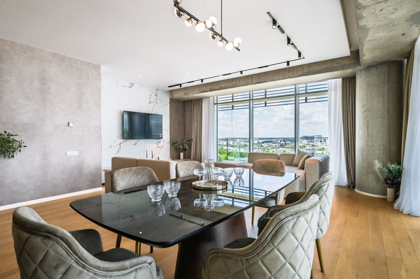 4-Room Apartment for Rent // Up-site // Parking Included // Spa - 9