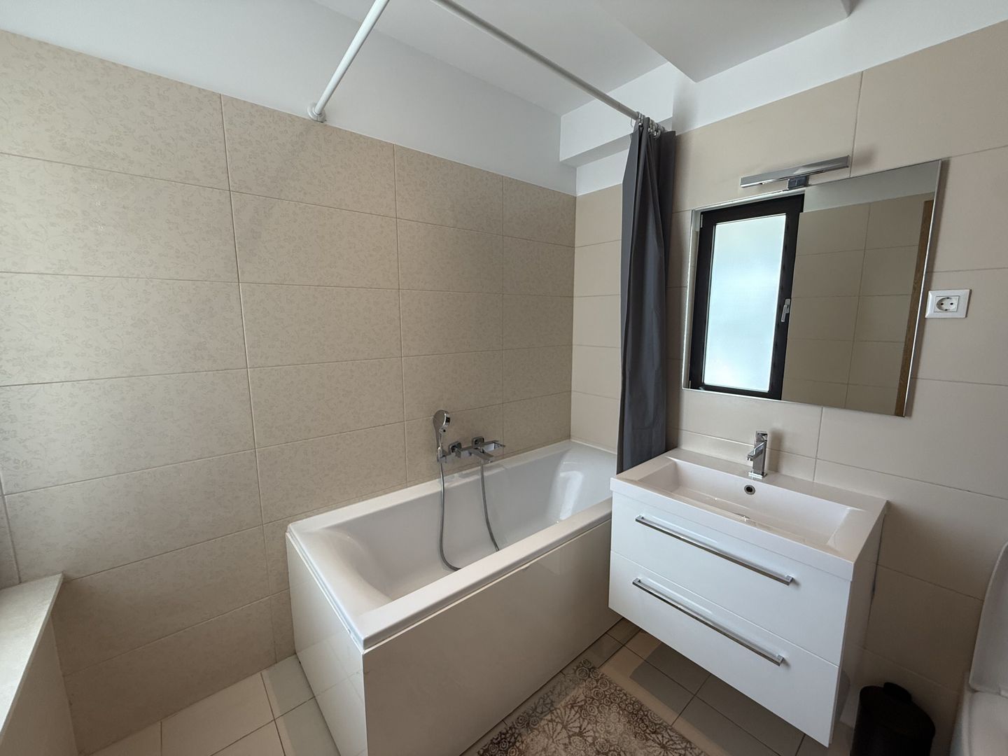 3 Camere de inchiriat | Iancu Nicolae | Piscina | Parcare - 11