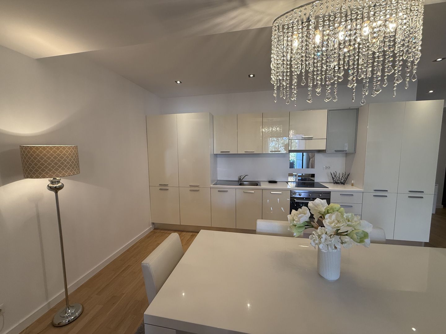 3 Camere de inchiriat | Iancu Nicolae | Piscina | Parcare - 4