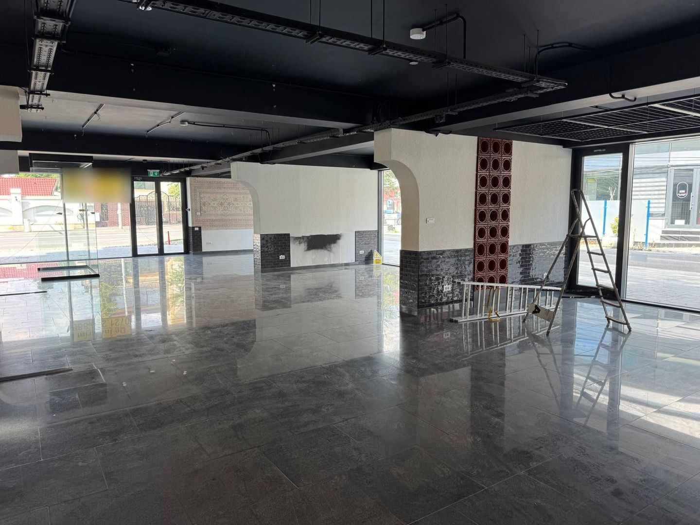 Spatiu comercial cu terasă I Pipera-Erou Iancu Nicolae I 350 mp - 5
