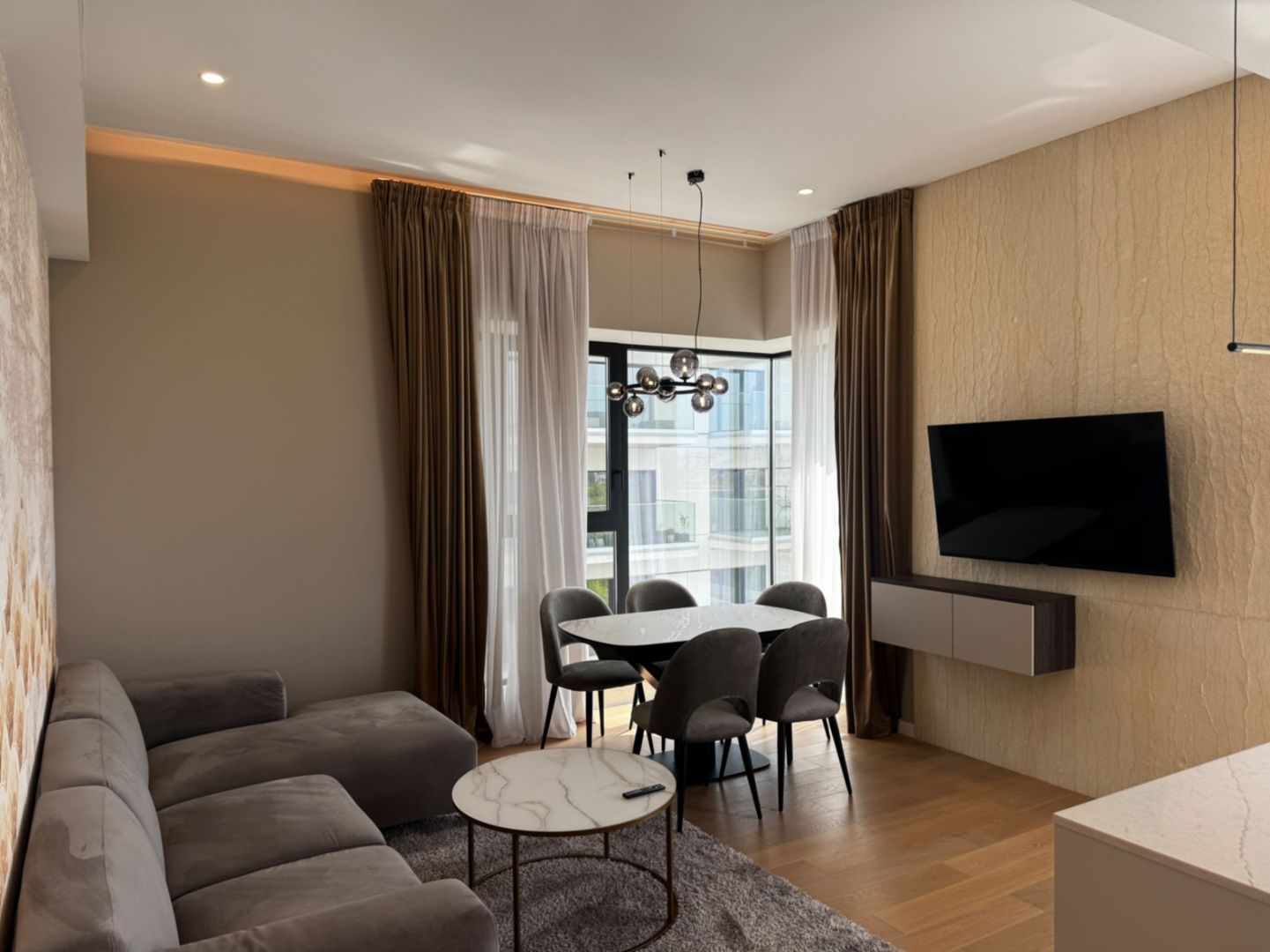 De inchiriat verdi 3 camere // Floreasca / Parcare