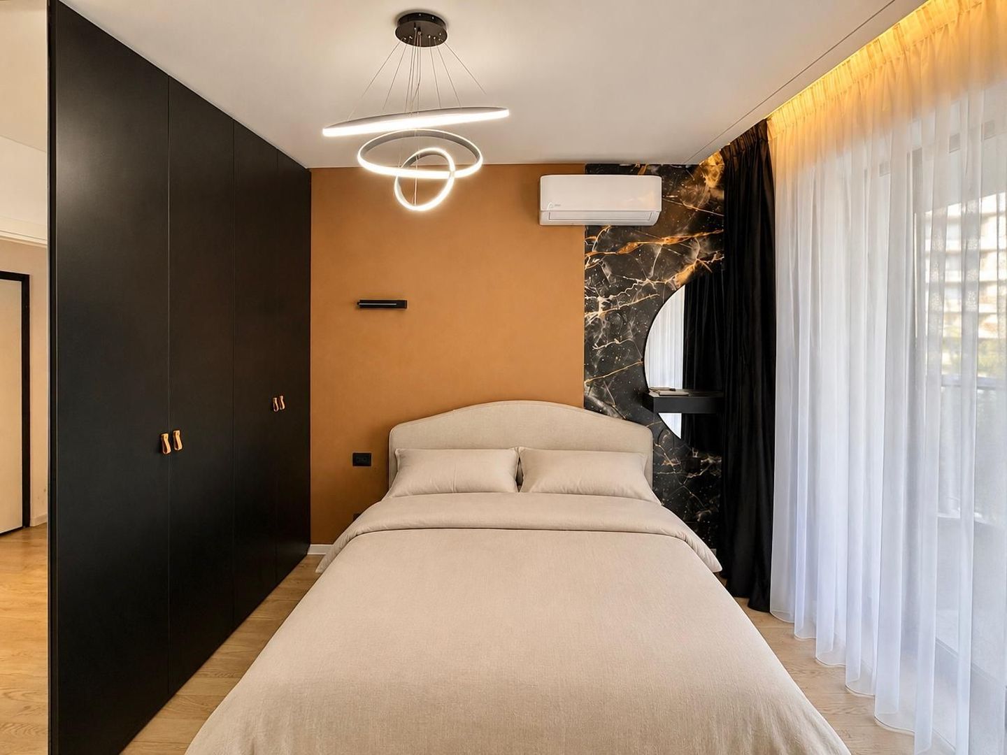 Apartament cu 2 camere de inchiriat | Yacht KID