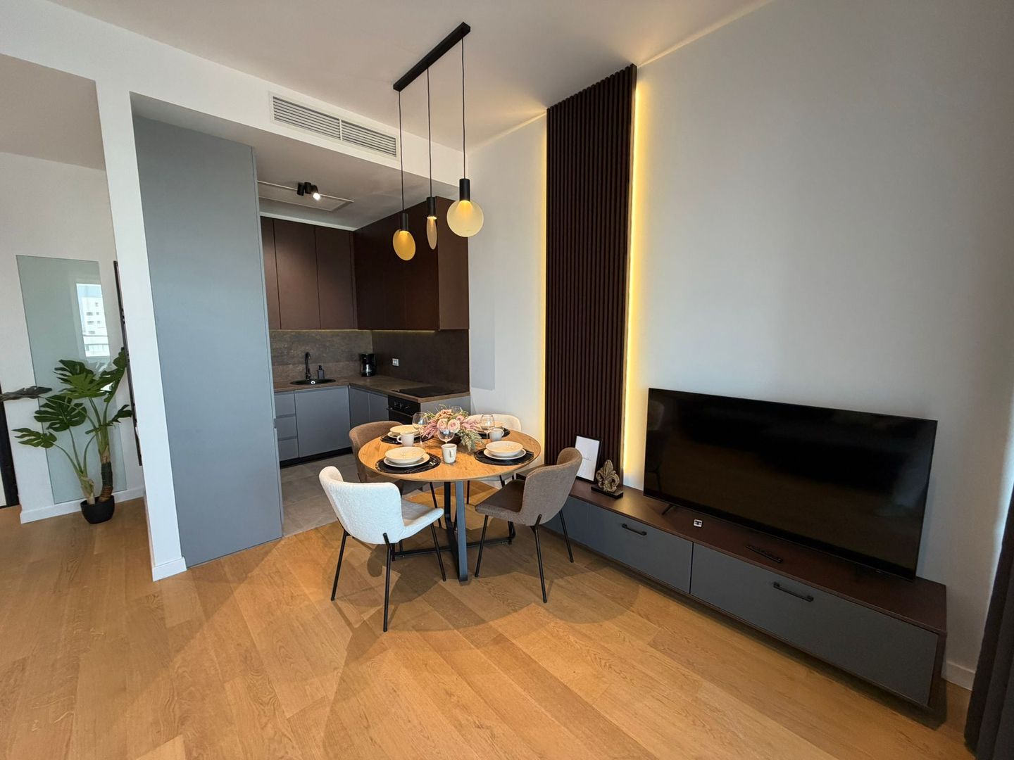 2 camere de inchiriat | zona Floreasca | prima inchiriere