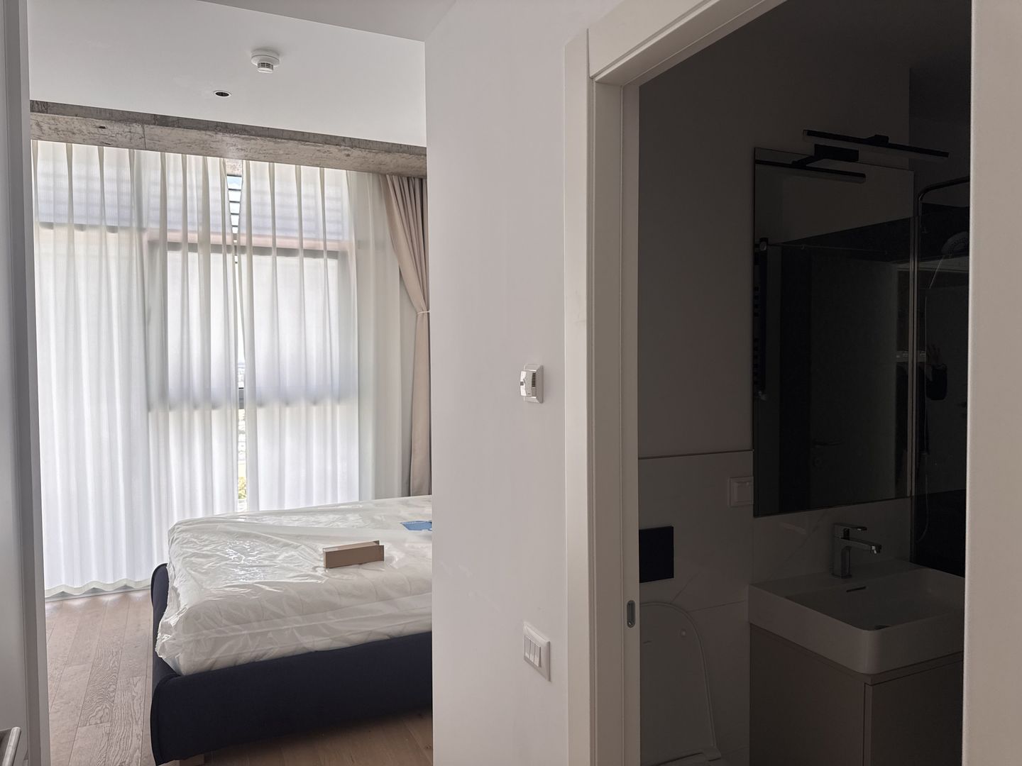 4-Room Apartment for Rent // Up-site // Parking Included // Spa - 5