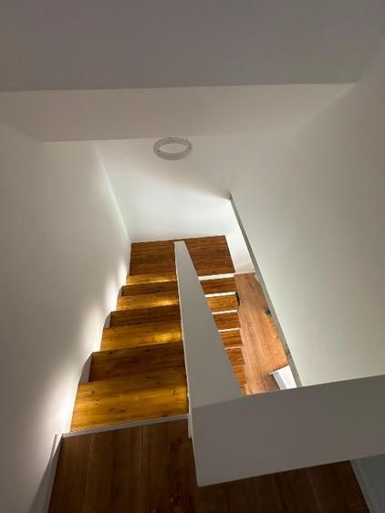 Casă  3 dormitoare de închiriat, grădină și piscină comună - 14