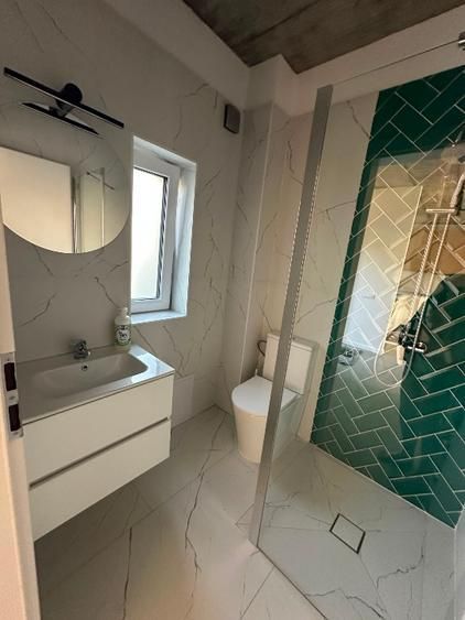 Casă  3 dormitoare de închiriat, grădină și piscină comună - 6