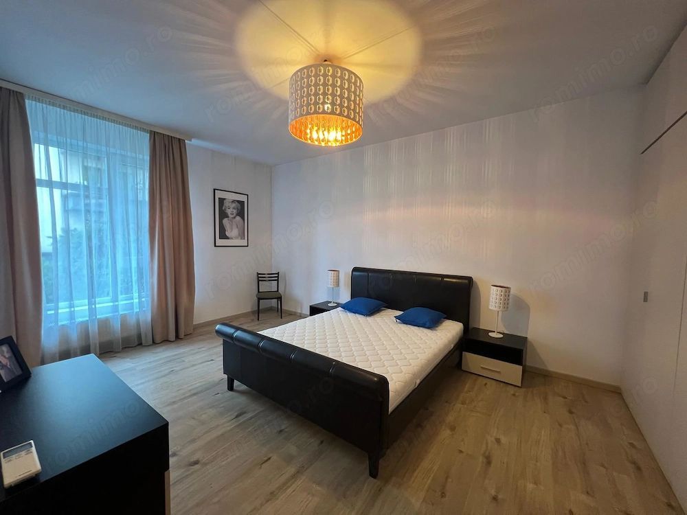Apartament 3 camere (provenit din 4), in complex Laguna Residence - 2/4