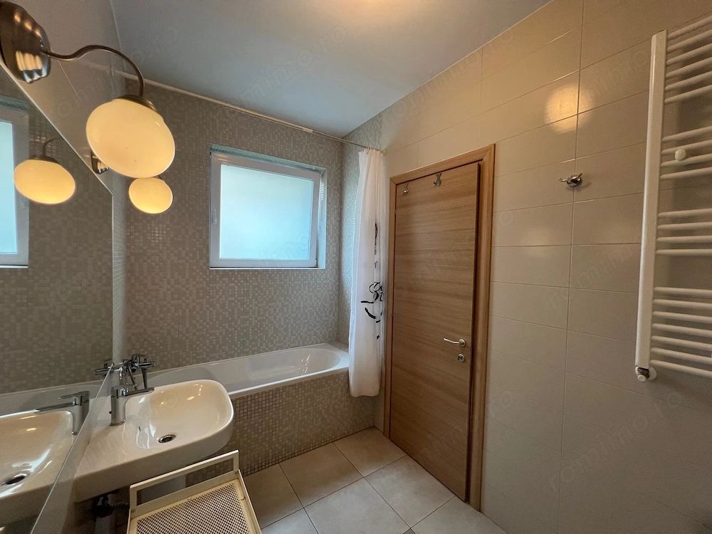 Apartament 3 camere (provenit din 4), in complex Laguna Residence - imagine 5