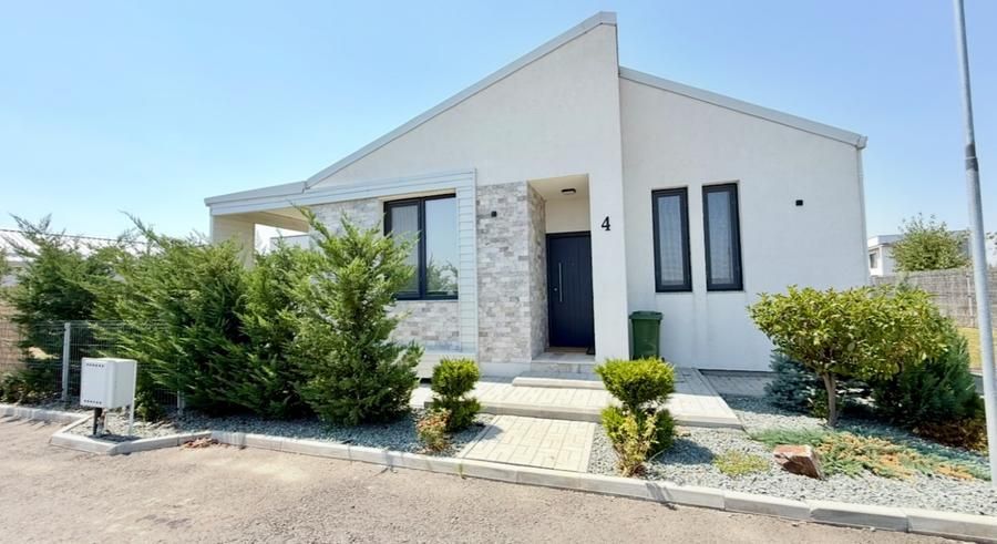 Vila noua 4 camere Parter, 500mp,