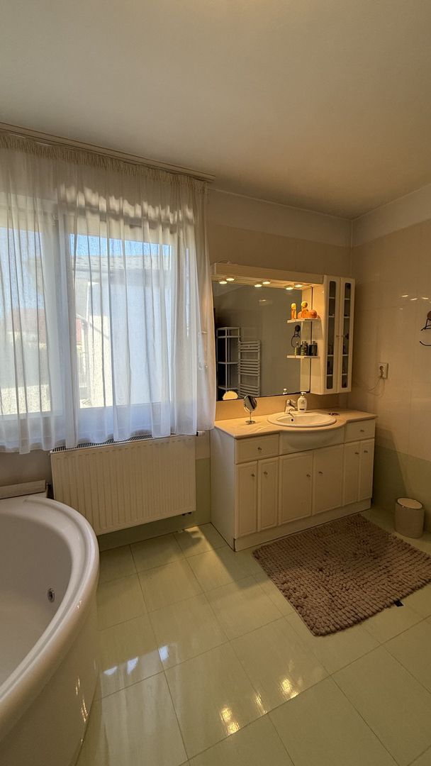 Vila Premium P+1+M 8 camere, 4 bai - 23