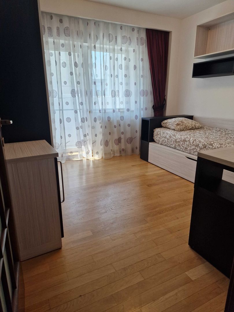 Apartament 4 camere | B-dul Decebal - 5/8