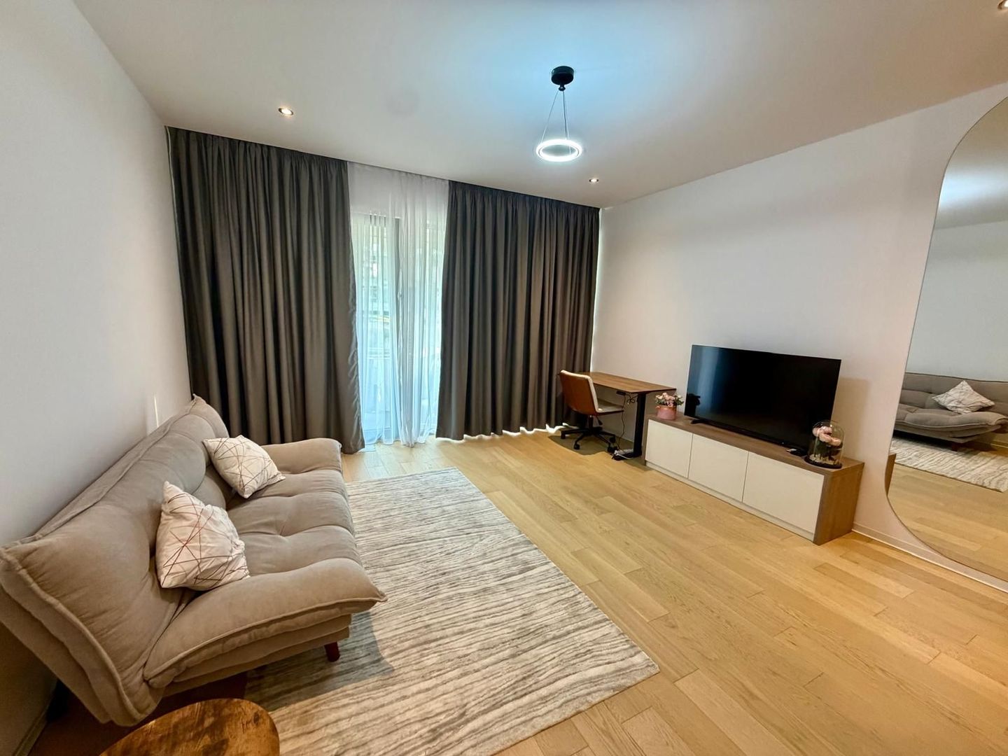2 camere de inchiriat | zona Floreasca | prima inchiriere