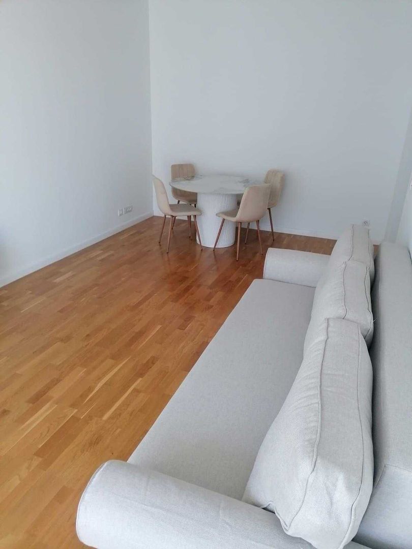 Apt 2 camere | 1 Mai | Parcare inclusa