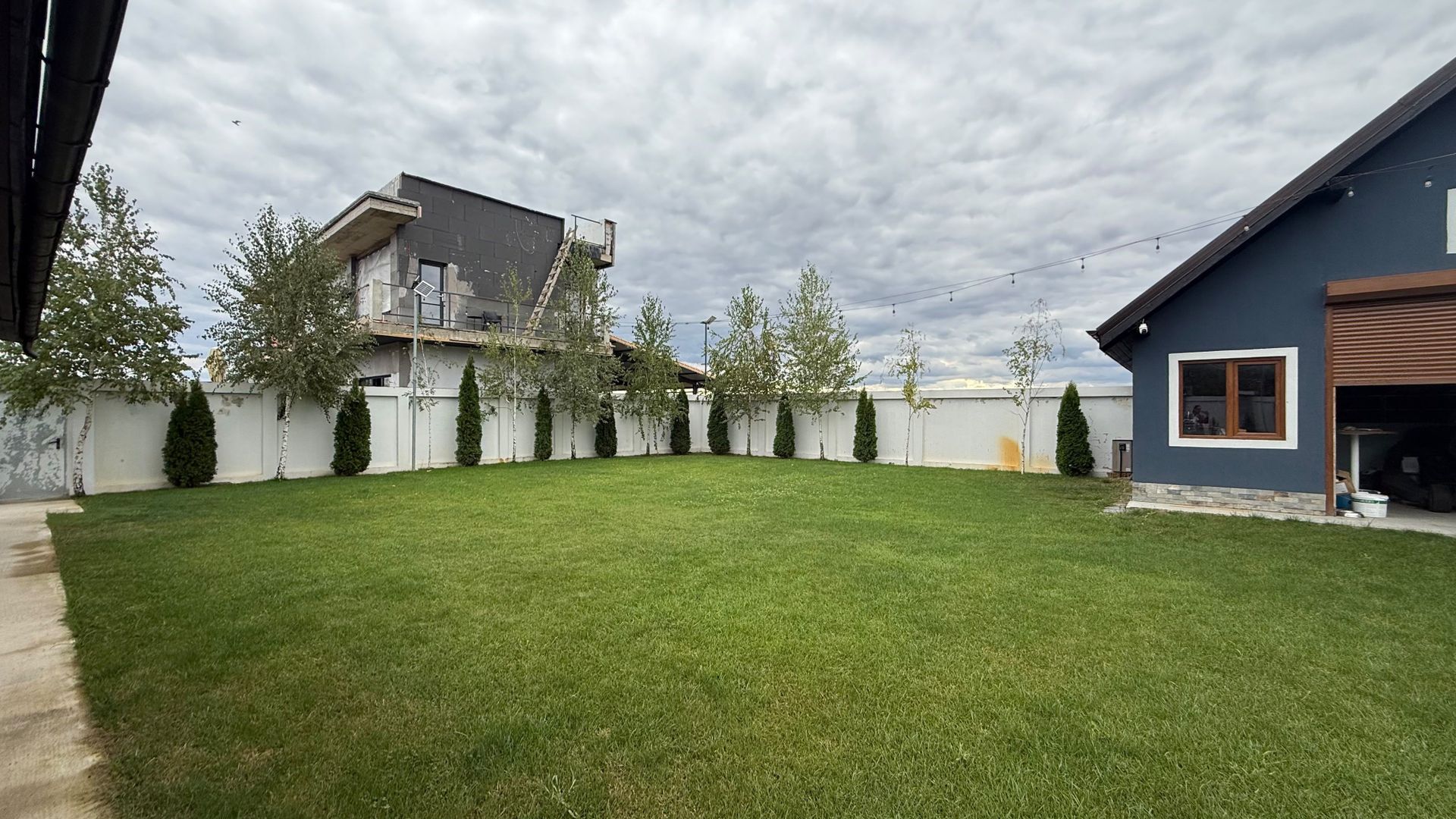 Vila 4 camere+terasa+curte proprie - 3/4