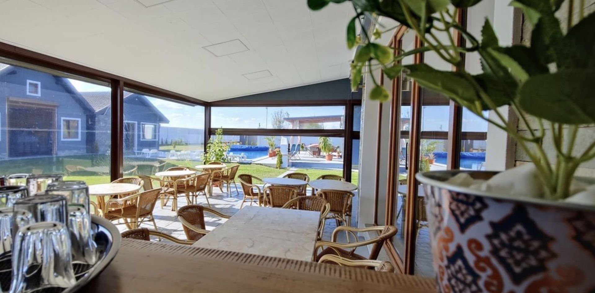 Vila 4 camere+terasa+curte proprie