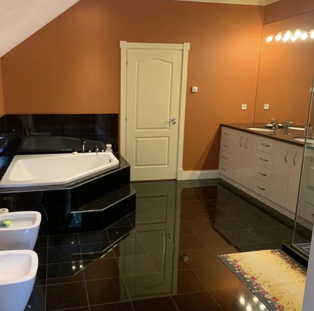 Vila 4 camere+terasa+curte proprie - 9