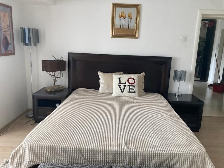 Apartament 2 camere | Bd. Unirii | Vedere față | Parcare - 3/14