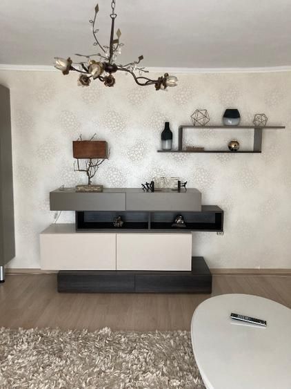 Apartament 2 camere | Bd. Unirii | Vedere față | Parcare - 9/14