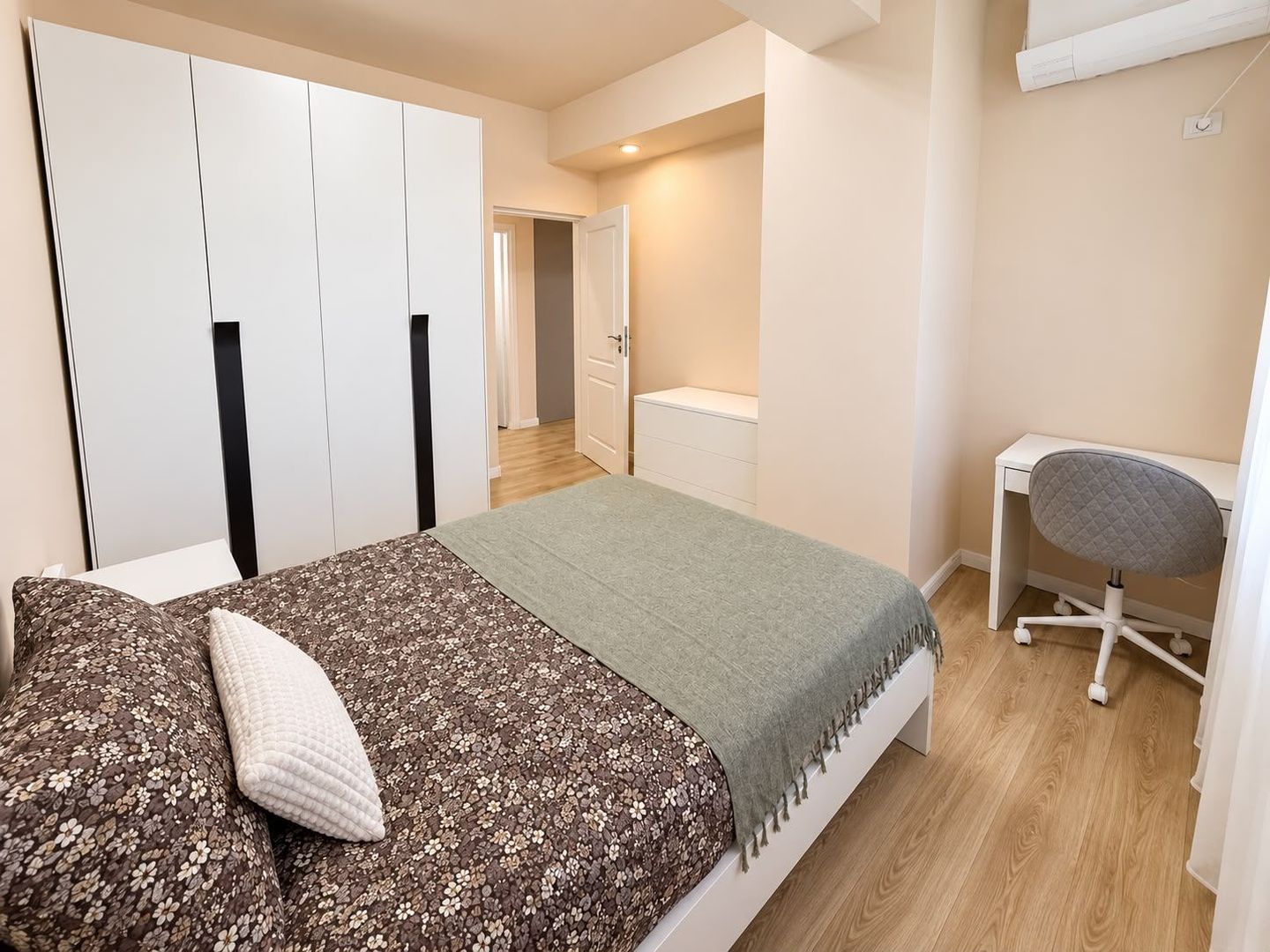 Apartament 3 camere | 90 mp | 2 băi | 2 balcoane | Sisești - 7