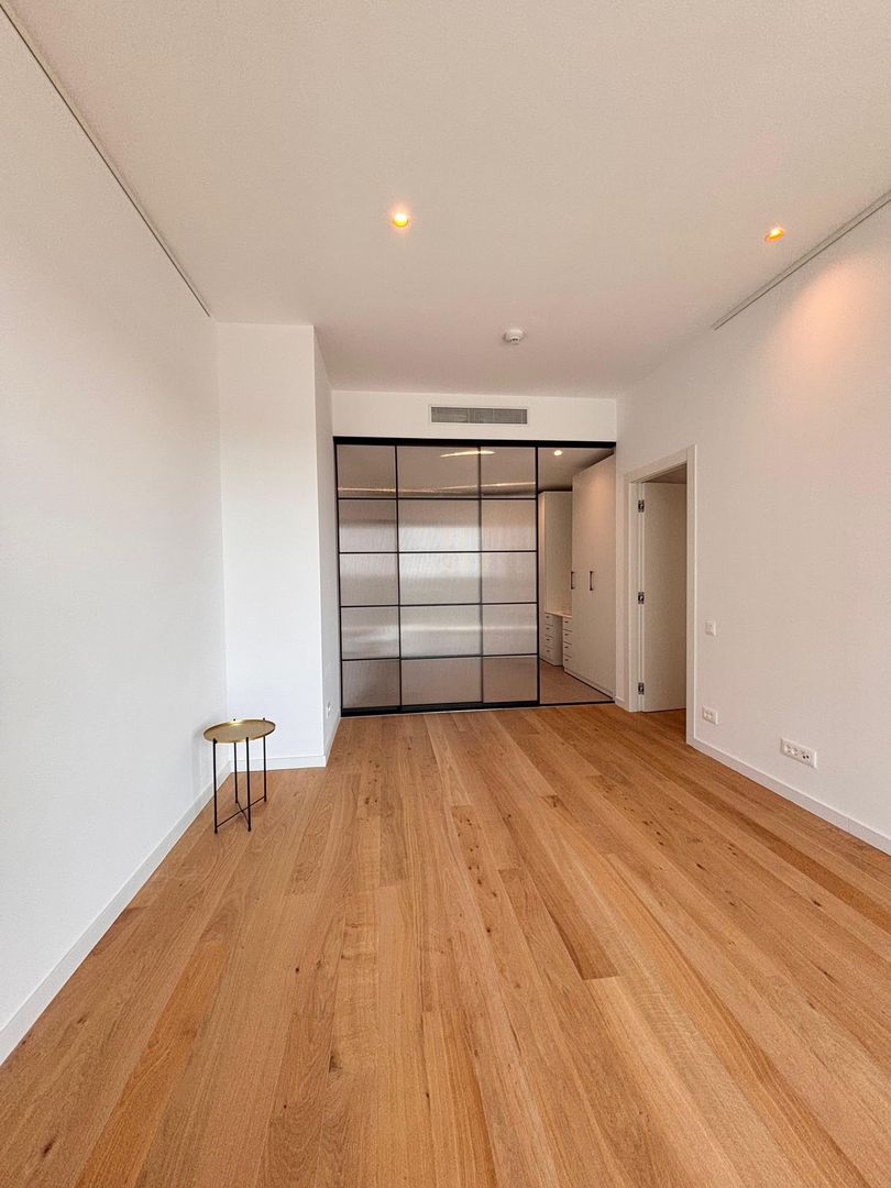 Apartament 4 camere de închiriat | Floreasca | View la lac