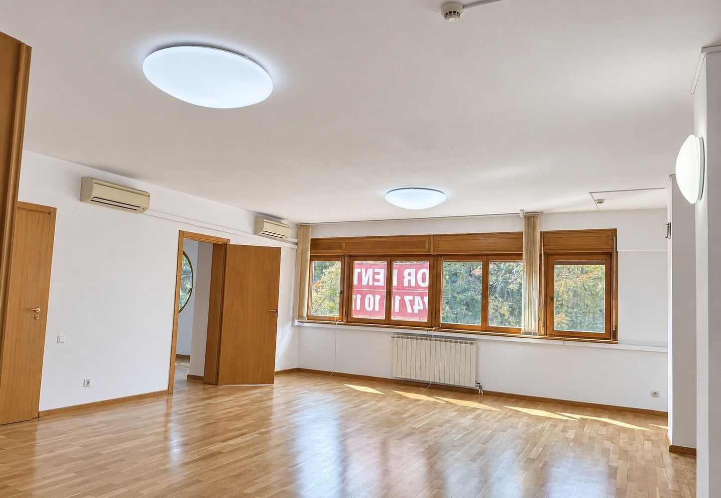 Aviatorilor | 200 mp | 5 camere | Garaj + boxă | 0% comision - 2/4