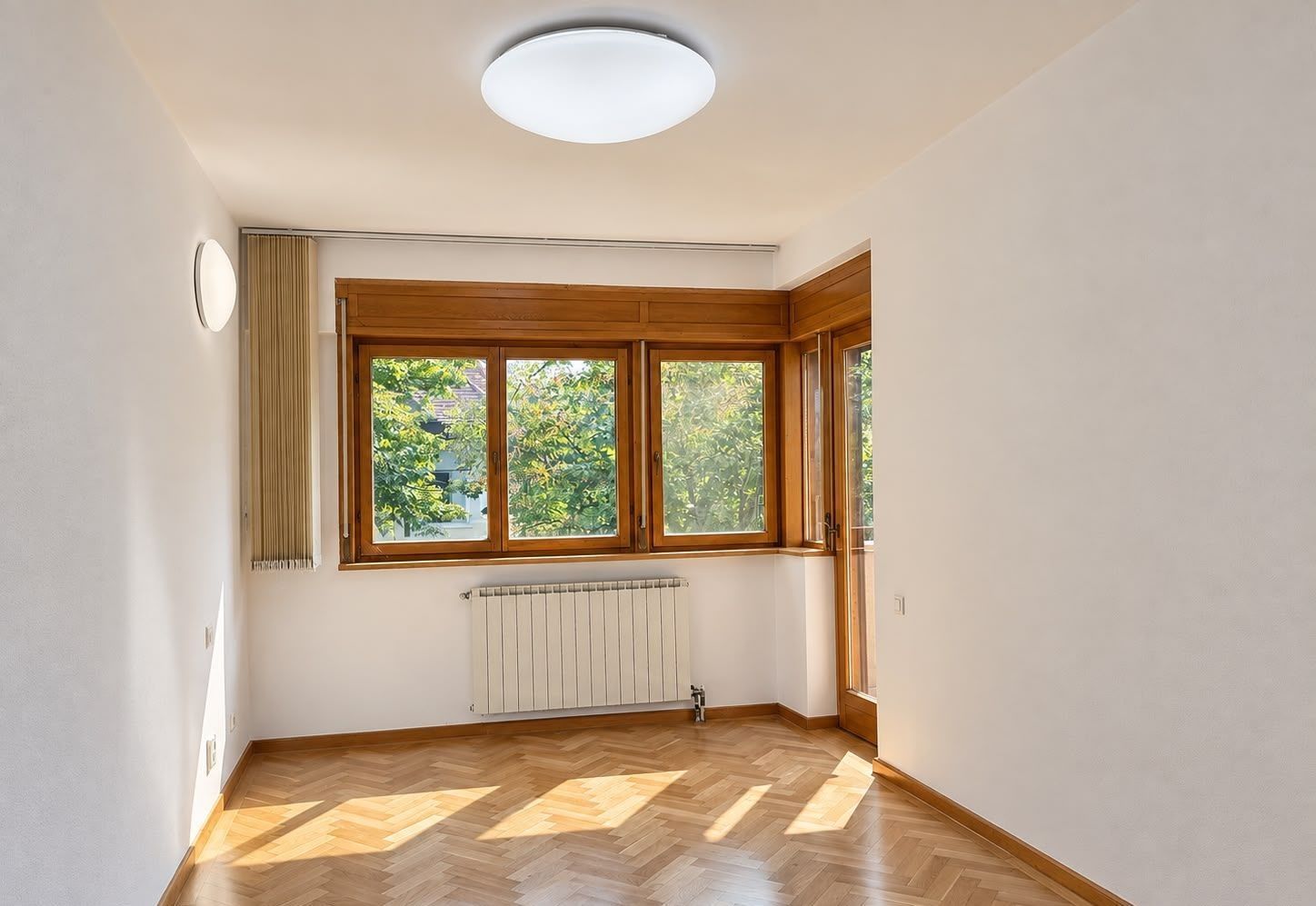 Aviatorilor | 200 mp | 5 camere | Garaj + boxă | 0% comision - 3/4